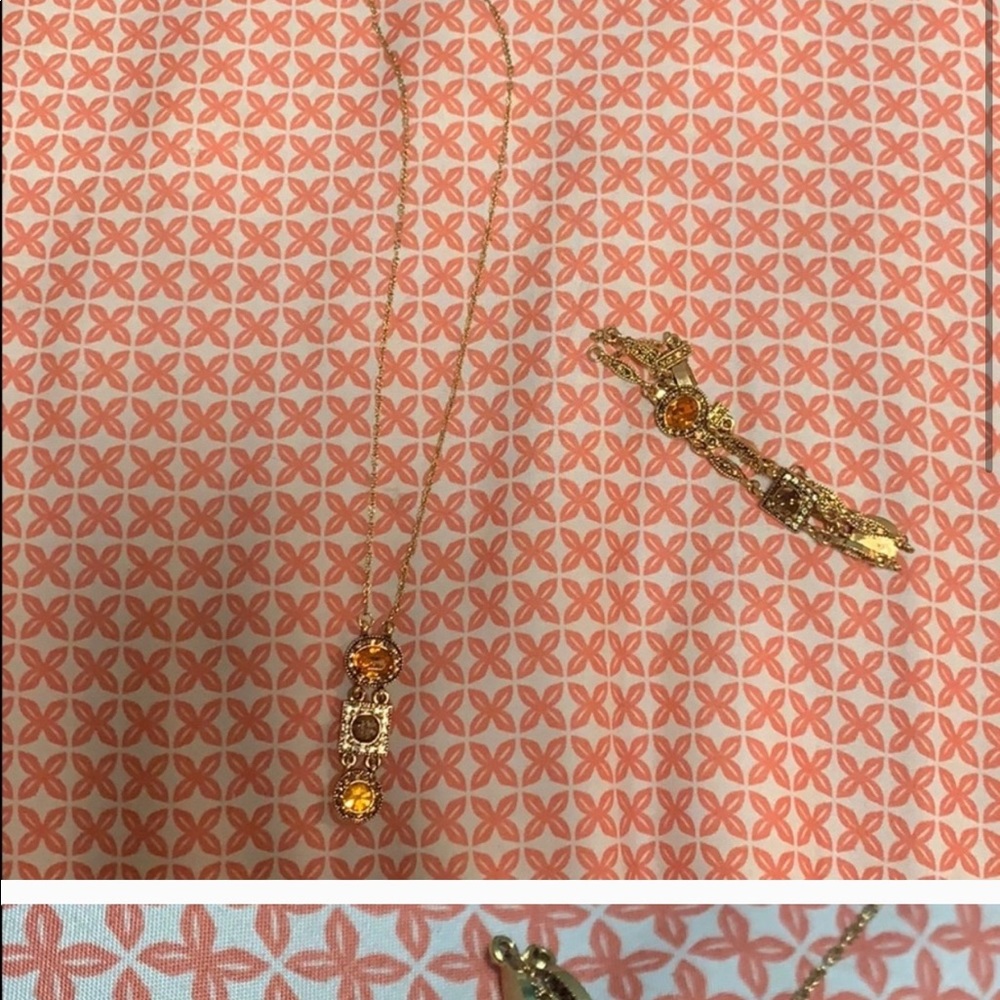 Premier Designs Matching Necklace and Bracelet